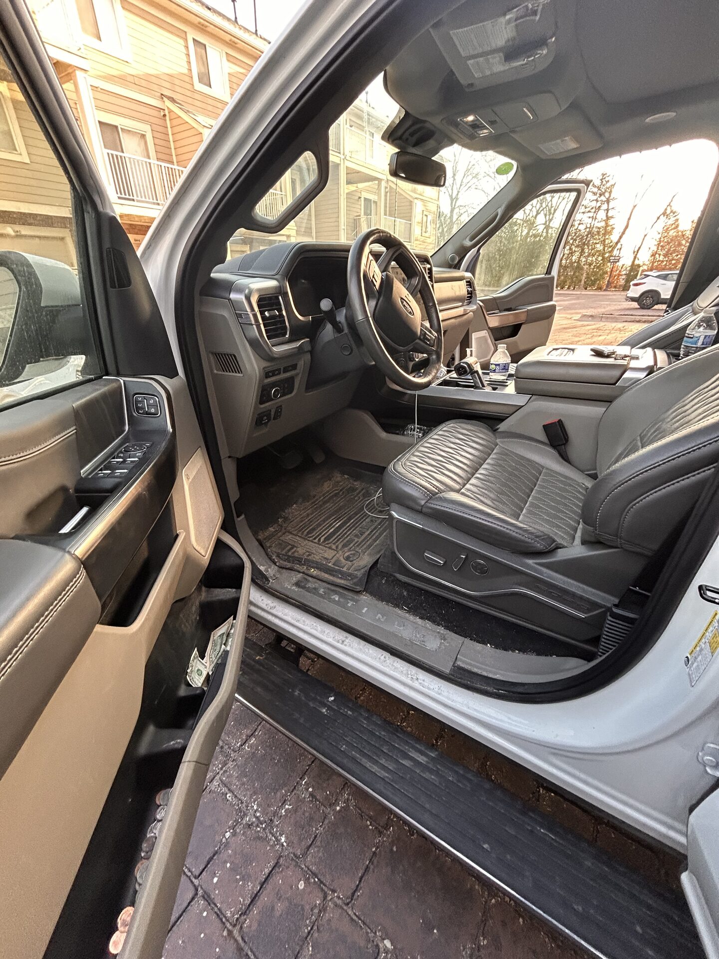 Ford F-150 before detail