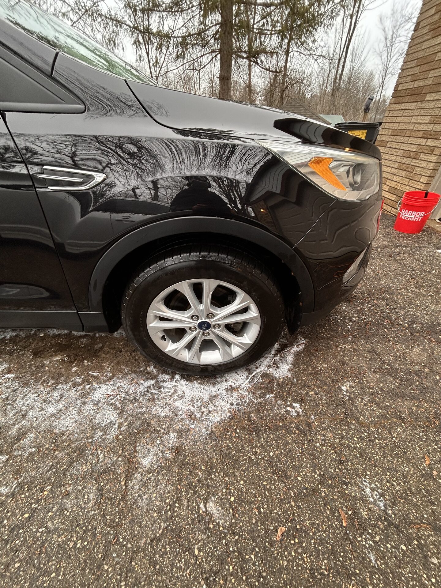 Tire after shine treatment